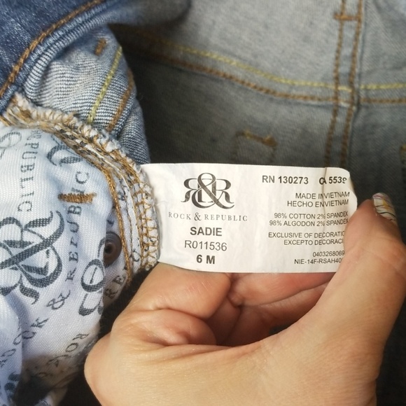 Rock Republic Sadie Straight Leg Jeans - Picture 7 of 7
